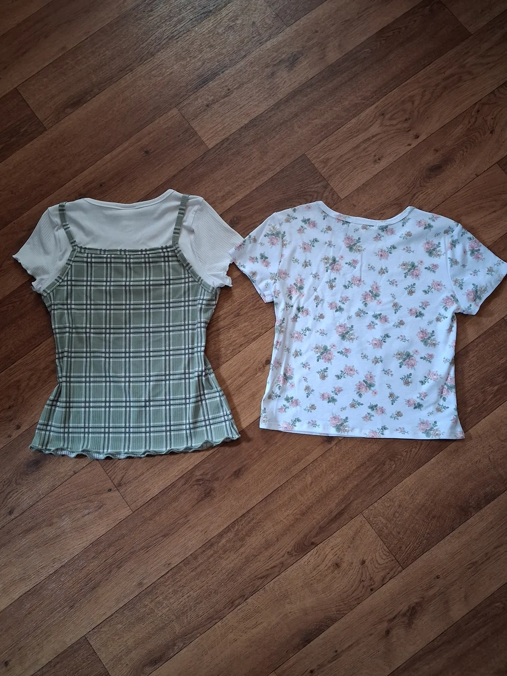Girls Green Plaid Layered Tank Top And Floral Crop White Tee